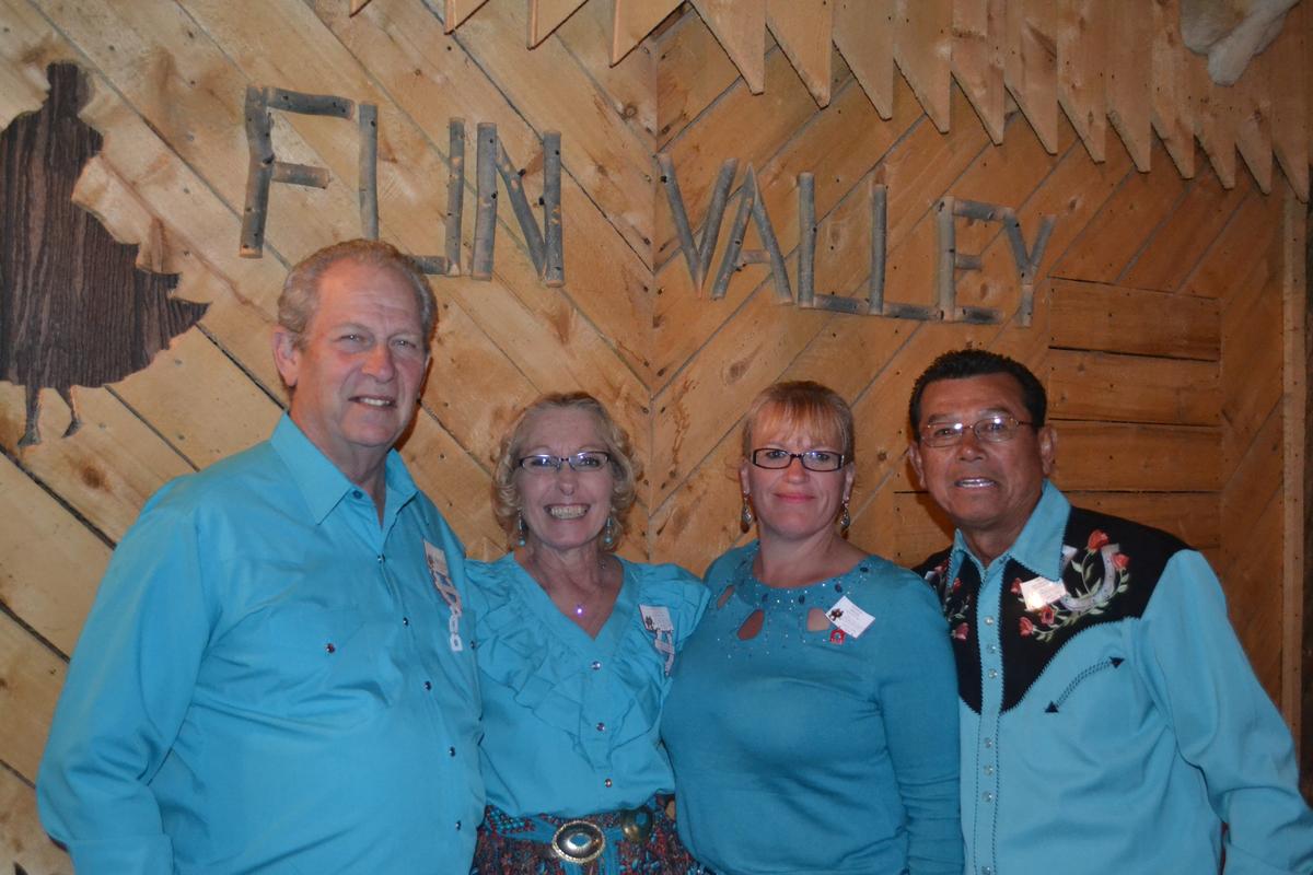 Terry Brecheen, Wendy Lentz, Pete & Tonnya Villanuea -Making New Friends in FV.jpg